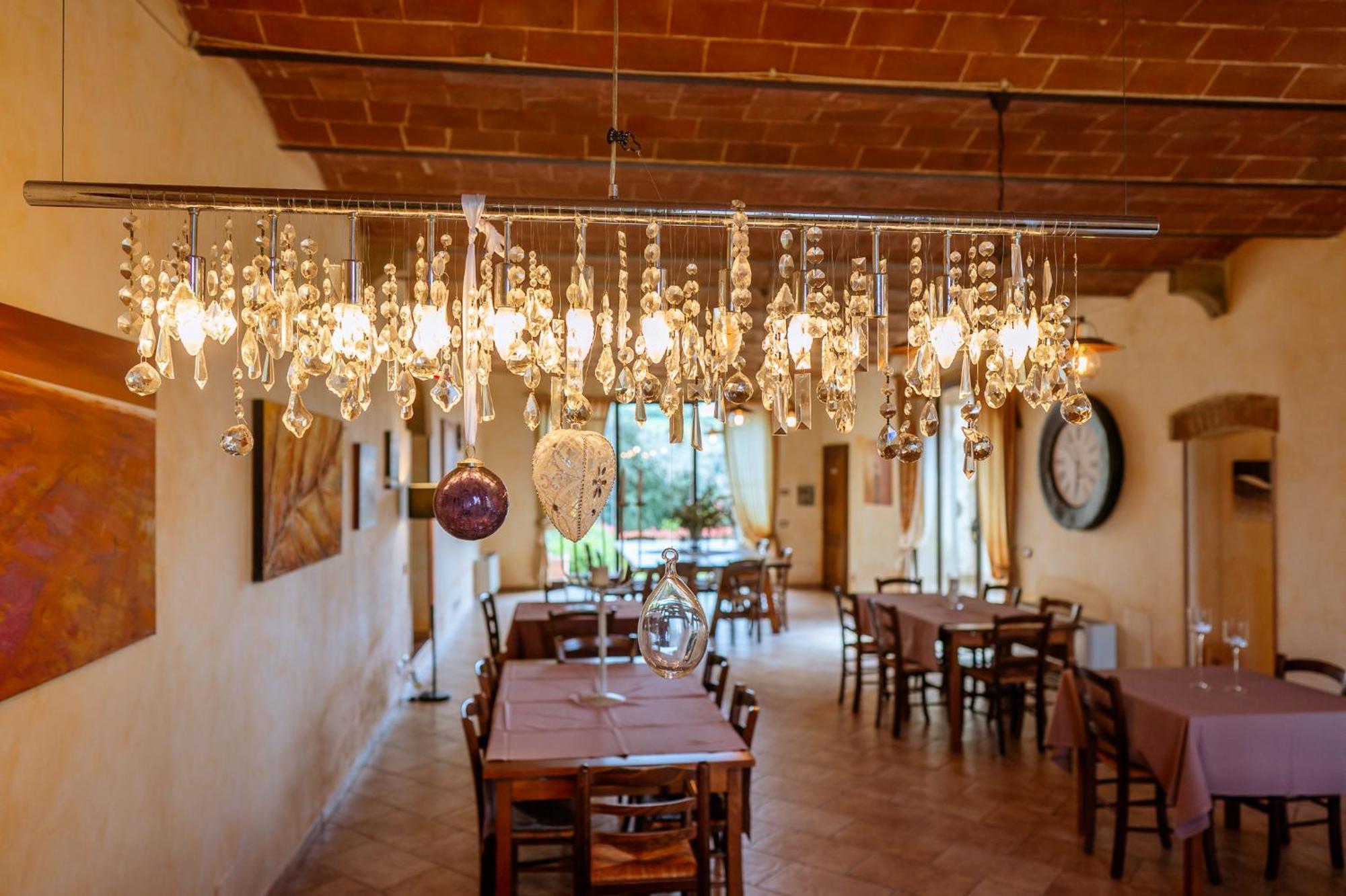 Villa Le Beringhe - Wine Pool & Relax 콜레 발델사 외부 사진
